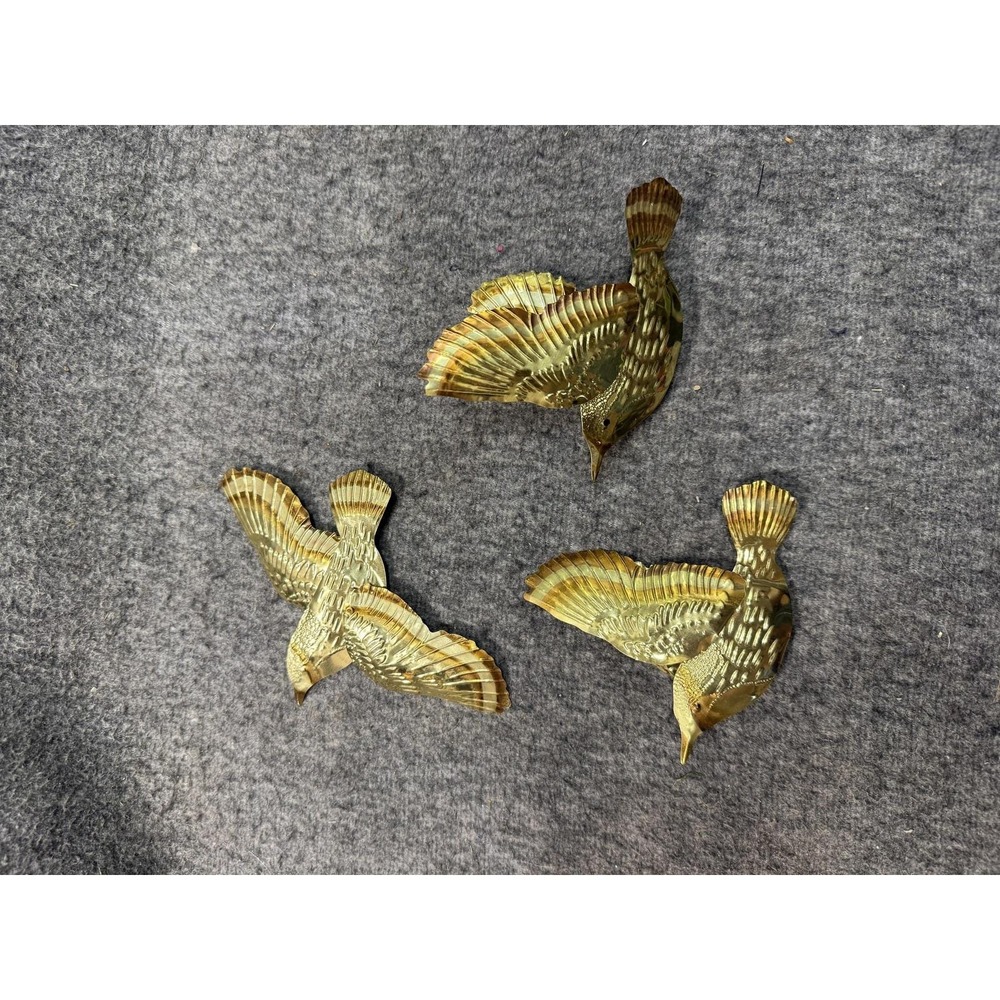 Set‎ of 3 Brass Flying Birds Wall Decor Metal Sculptures Swallow Trio Embossed - Picture 3 of 7